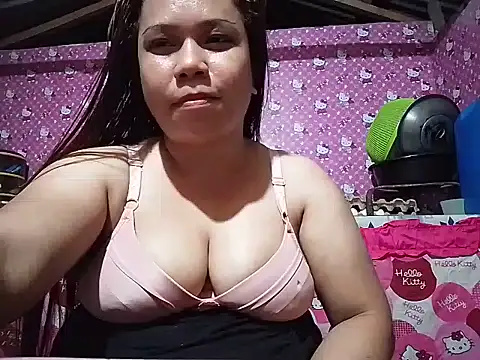 Chat +18 de pinaychubbygirl ao vivo