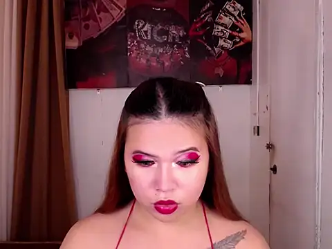 adorabletsforyouxx 网络视讯表演
