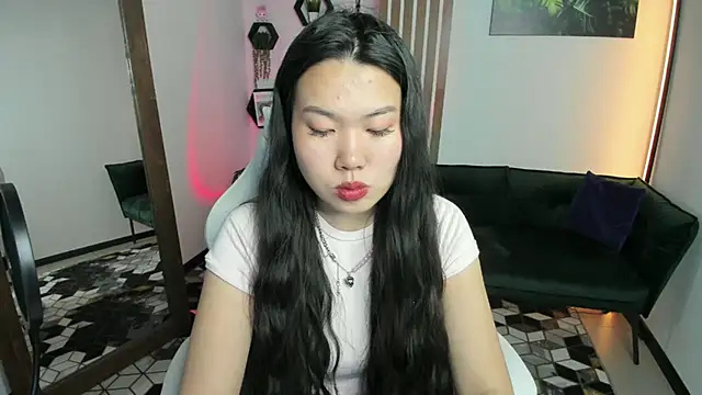 LunaPurrr Chat XXX in diretta