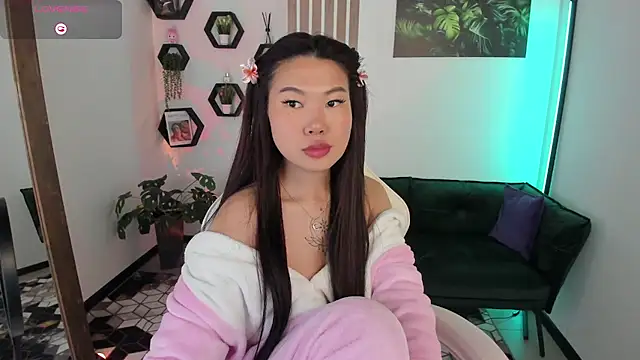 LunaPurrr's Live XXX Chat