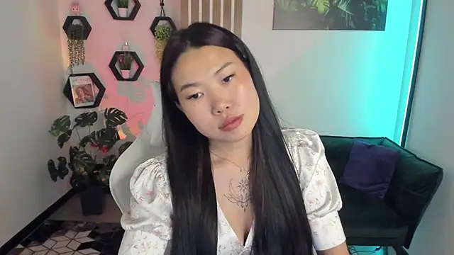 XXX chat uživo modela LunaPurrr