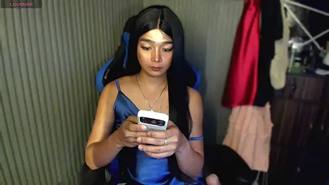 TrinityFucksYou – webcam-show