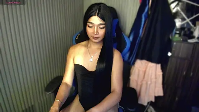 TrinityFucksYou webcam show