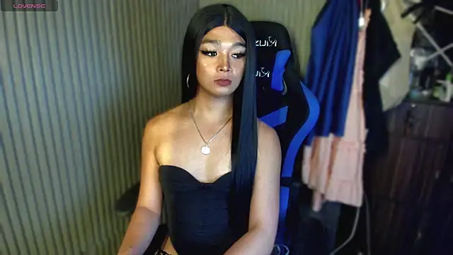 TrinityFucksYou webcam show