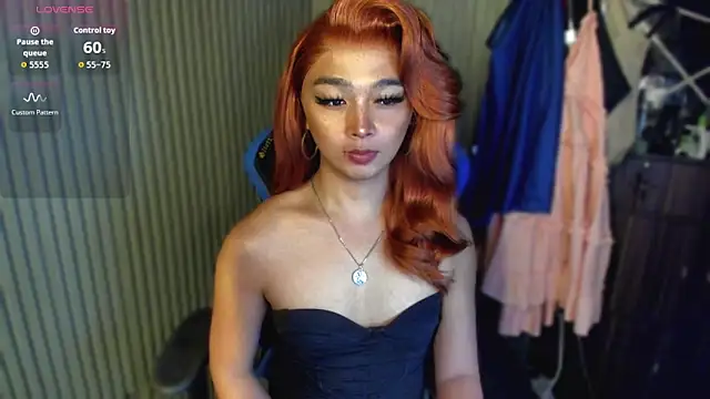 Show de TrinityFucksYou na webcam