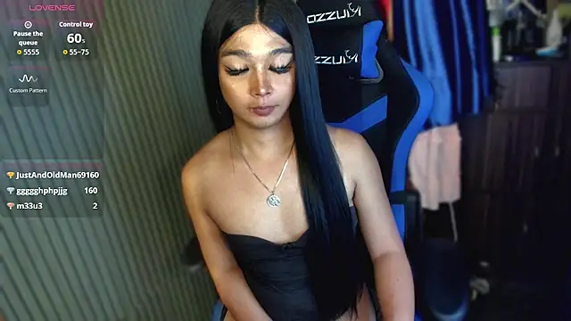 TrinityFucksYou – webcam-show