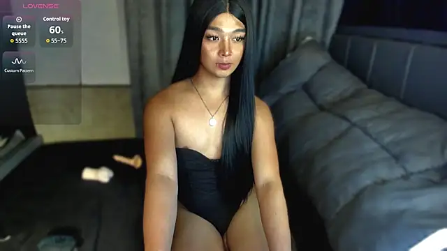 TrinityFucksYoun Webbikameraesitys