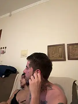 Show modela fire-vex na web-kameri
