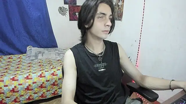 Show modela golden_ryyan na web-kameri