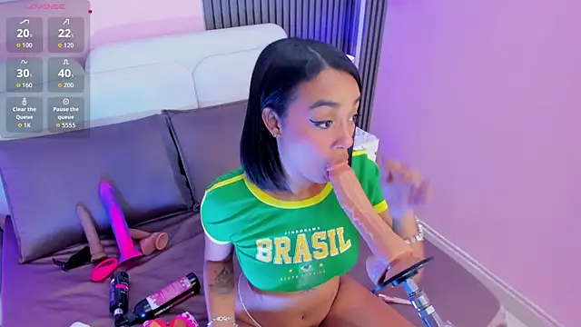 Clawdeen__wolfのウェブカメラショー