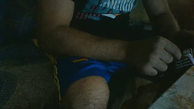 Pokazy przed kamerką – Feistysausage
