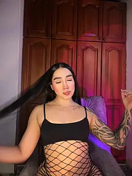 Czat XXX na żywo – KaditaNavarro