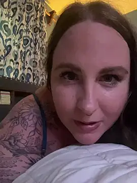 Czat XXX na żywo – Domimommy420
