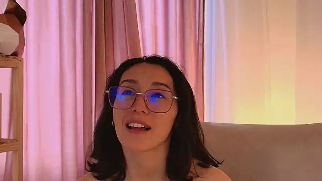 Ginevra_esposito's Live XXX Chat
