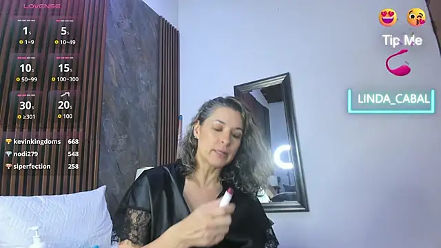 linda_cabal's Webcam Show