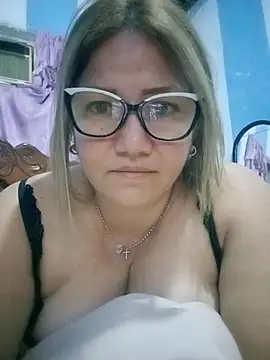 غرفة دردشة Carlotaazul المباشرة