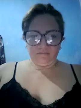 Carlotaazul's Live Chat Room