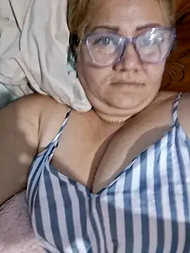 Carlotaazul 即時 XXX 聊天