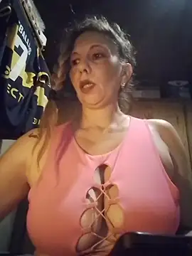 bellarubia Adlı Modelin Canlı Sohbet Odası