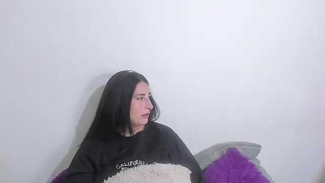 Chat +18 de Gabriela_jak ao vivo