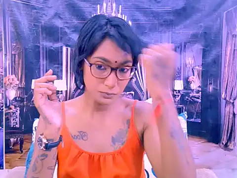 IndianRebel4u2Luv Chat XXX in diretta