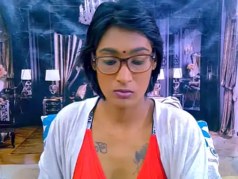 IndianRebel4u2Luv's Live XXX Chat