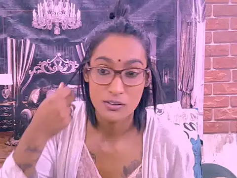 IndianRebel4u2Luv 라이브 XXX 채팅