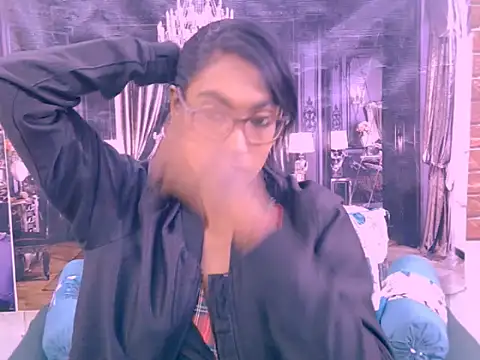 Chatroom XXX en direct de IndianRebel4u2Luv