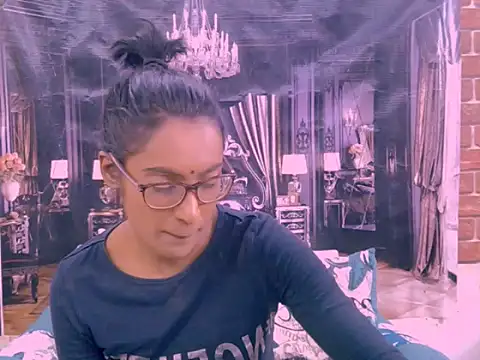 IndianRebel4u2Luv Chat XXX in diretta