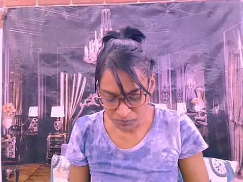 IndianRebel4u2Luv XXX чат на живо