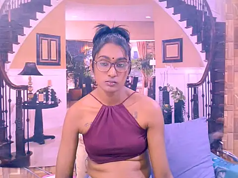 IndianRebel4u2Luv Adlı Modelin Canlı XXX Sohbeti
