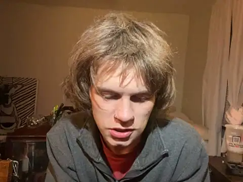 XanderOzzz Show in webcam