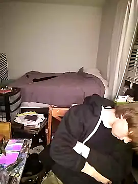 XanderOzzz webkamerás műsora