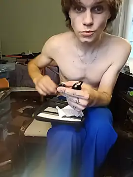 XanderOzzz Show in webcam