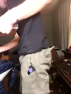 XanderOzzz webkamerás műsora