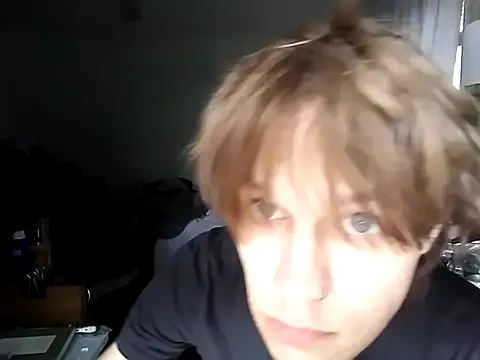 XanderOzzz webkamerás műsora