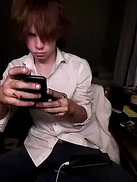 XanderOzzz webkamerás műsora
