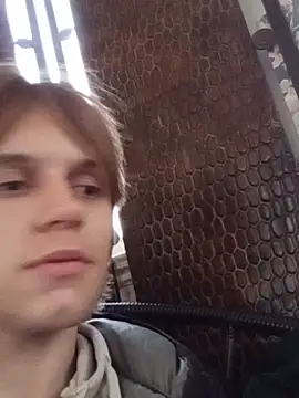 הופעת וובקאם של XanderOzzz