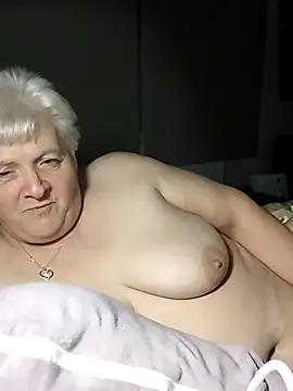 Babswithbigbaps' Webcam Show
