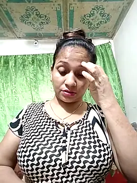 Payel_50's Webcam Show