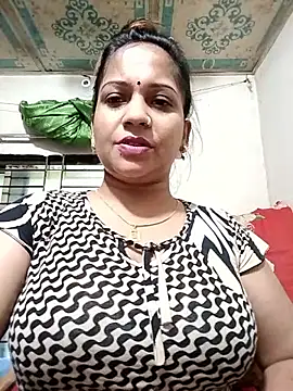 Payel_50 Show in webcam