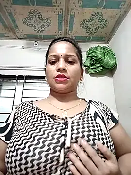 Payel_50's Webcam Show