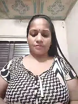Payel_50's Webcam Show