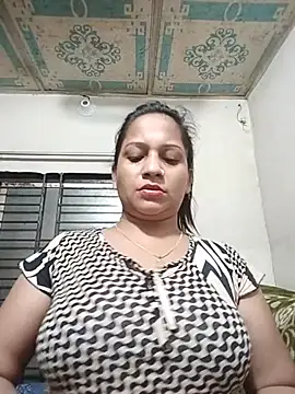 Payel_50's Webcam Show