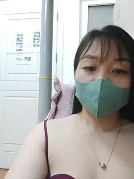 Laurie369 Show Webcam