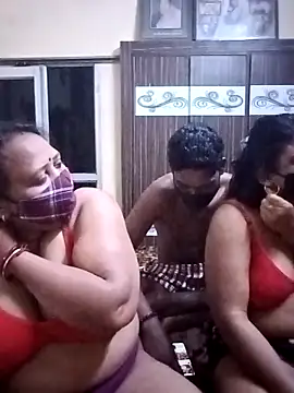 LoveOnStream Webcam-Show