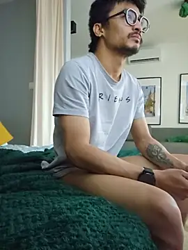 Lokomo32 Webcamshow
