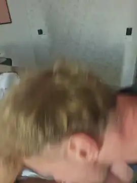 Lokomo32 Webcam-Show