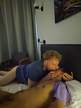 Webkamerová show Lokomo32