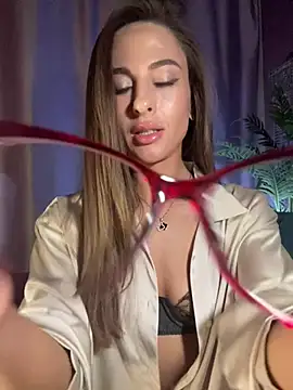 _shadylady_ Adlı Modelin Canlı XXX Sohbeti